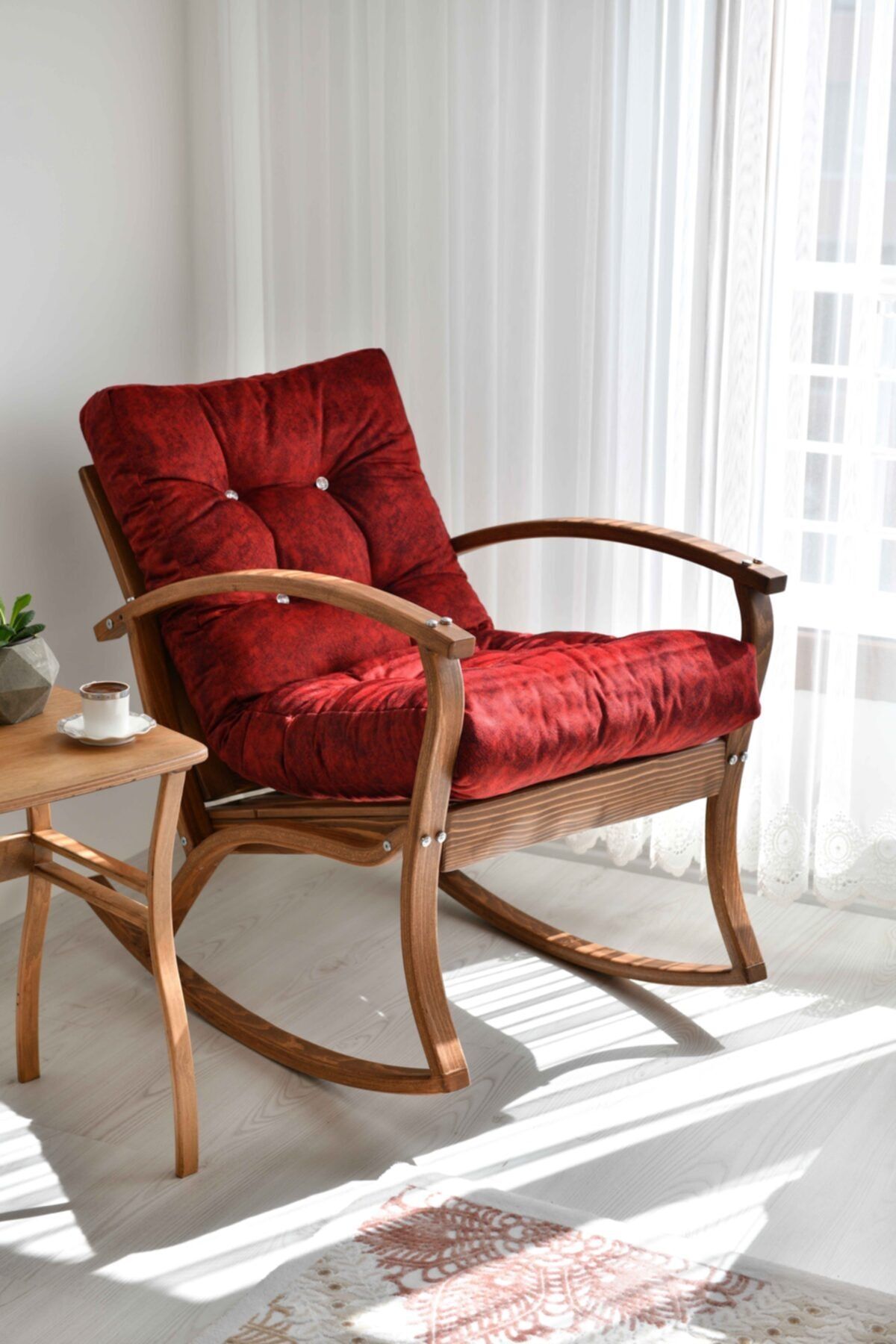 Evimart Home Ahşap Sallanan Koltuk