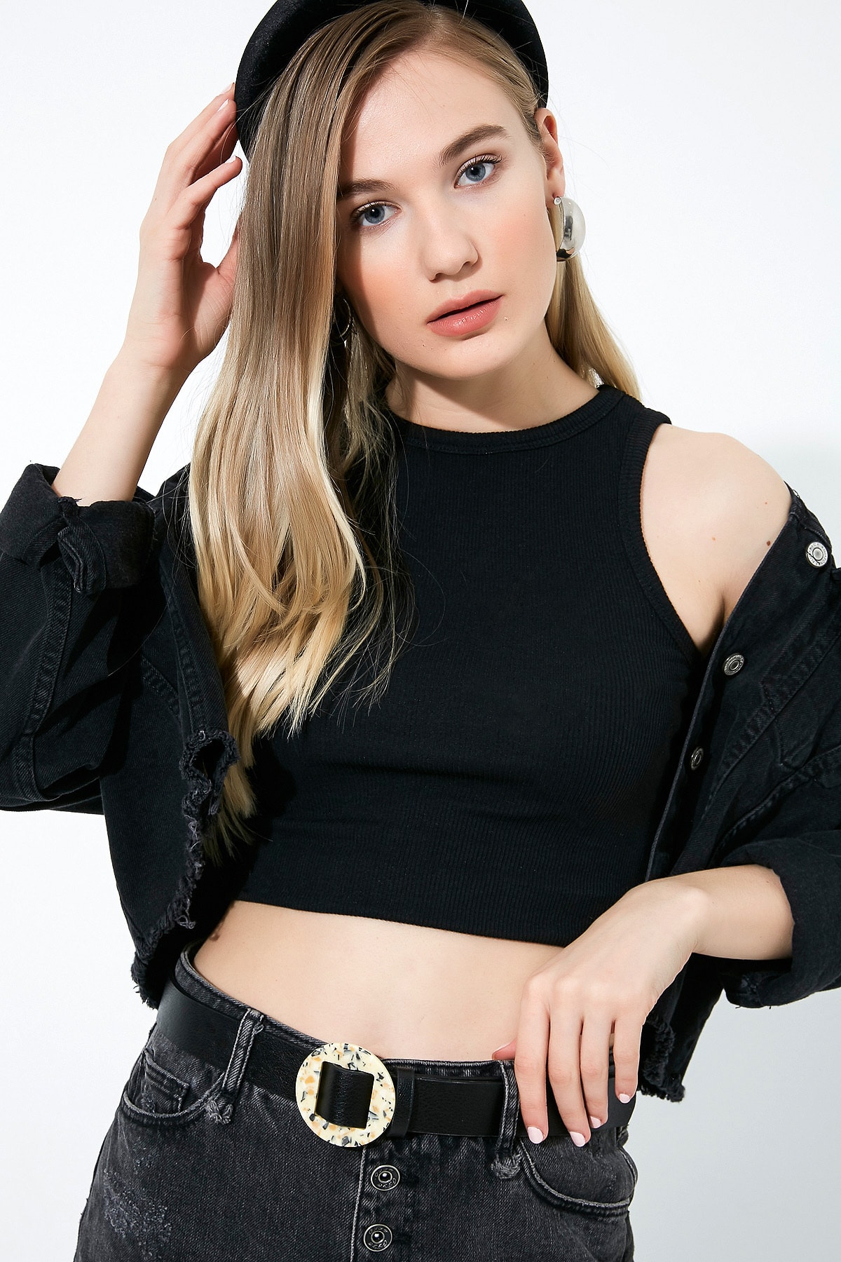 Vis a Vis Yuvarlak Tokalı Kemer - Siyah