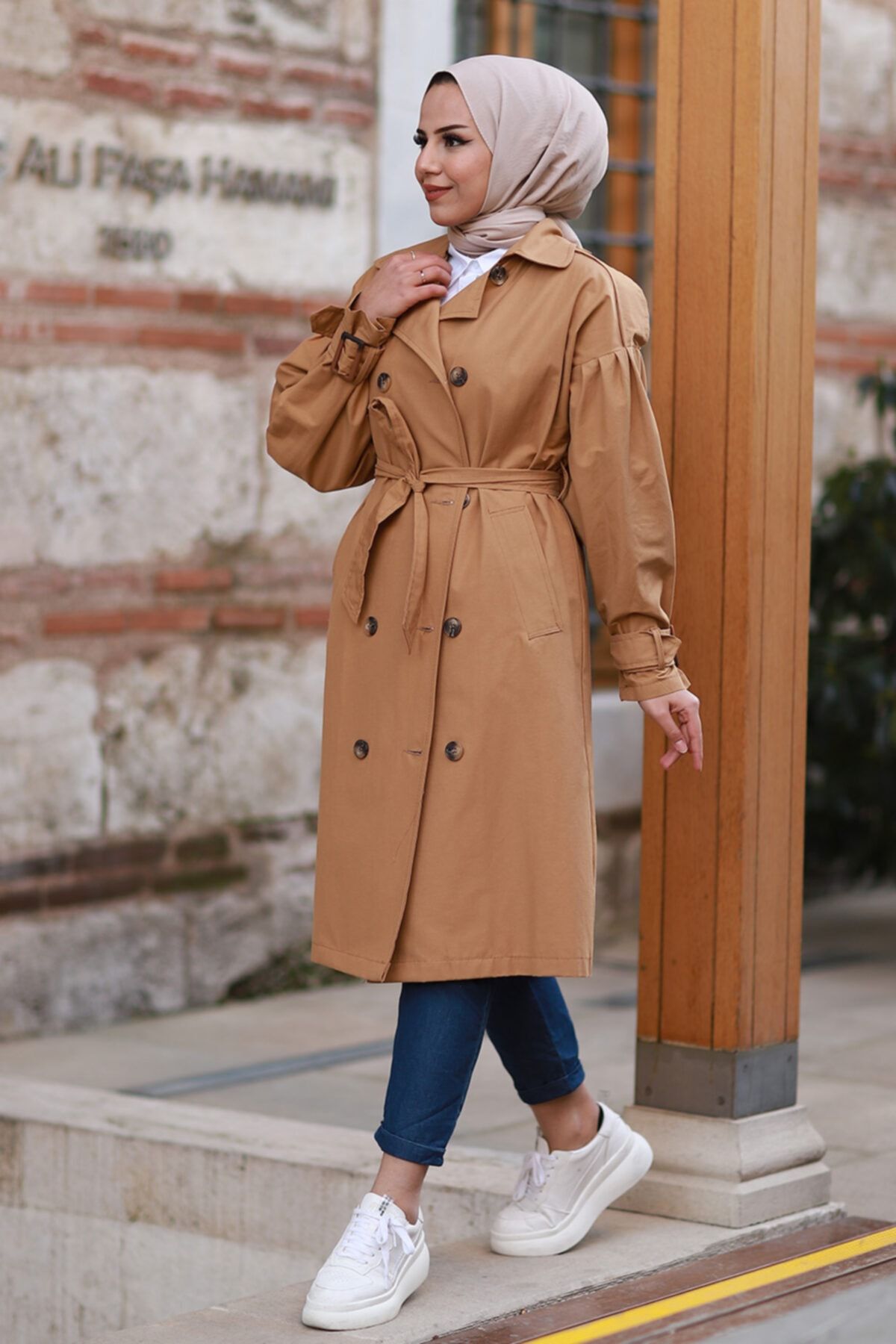 Moda Sahra Balon Kol Kemerli Trenç Camel