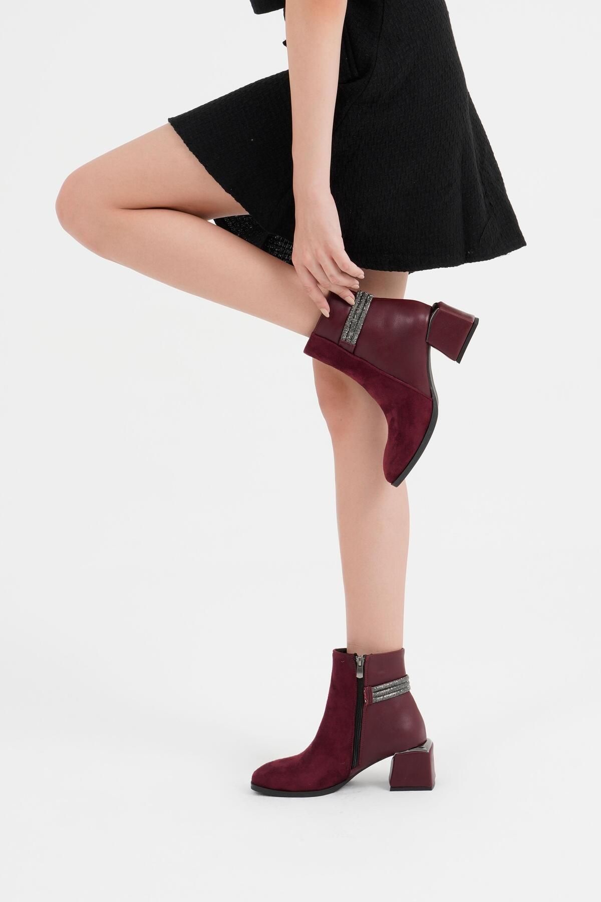 Ankle hotsell boots maroon