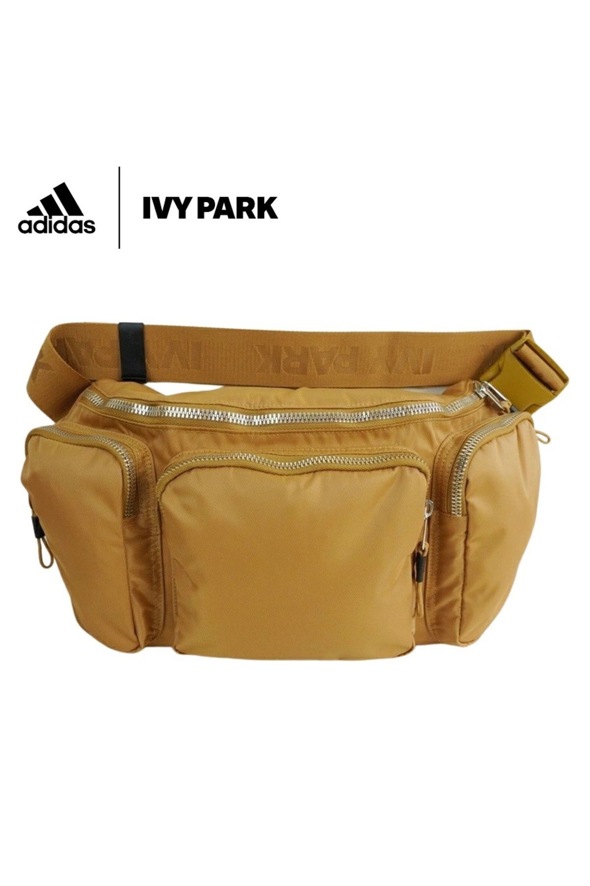 Ivy park oversized fanny pack 2025