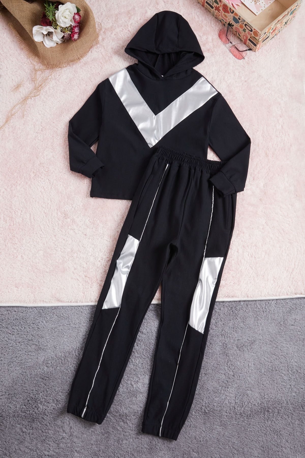 Cans n Mini Black Reflective Striped Hooded Girl s Tracksuit Set