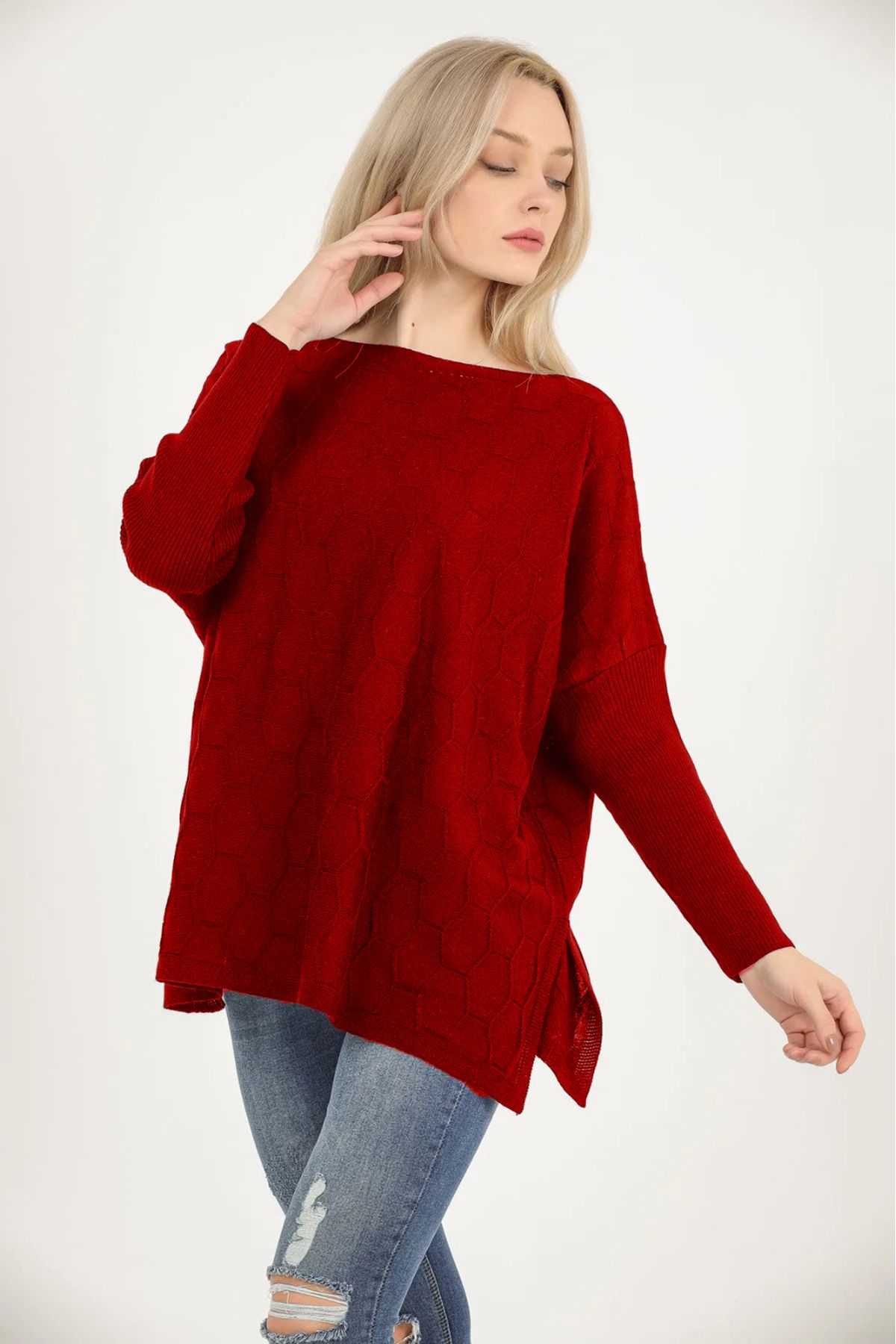 Thin red top sweater