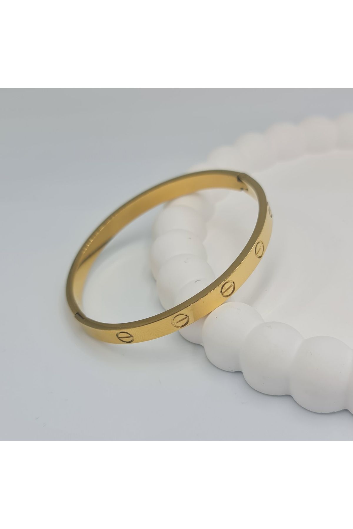 Do cartier rings tarnish best sale