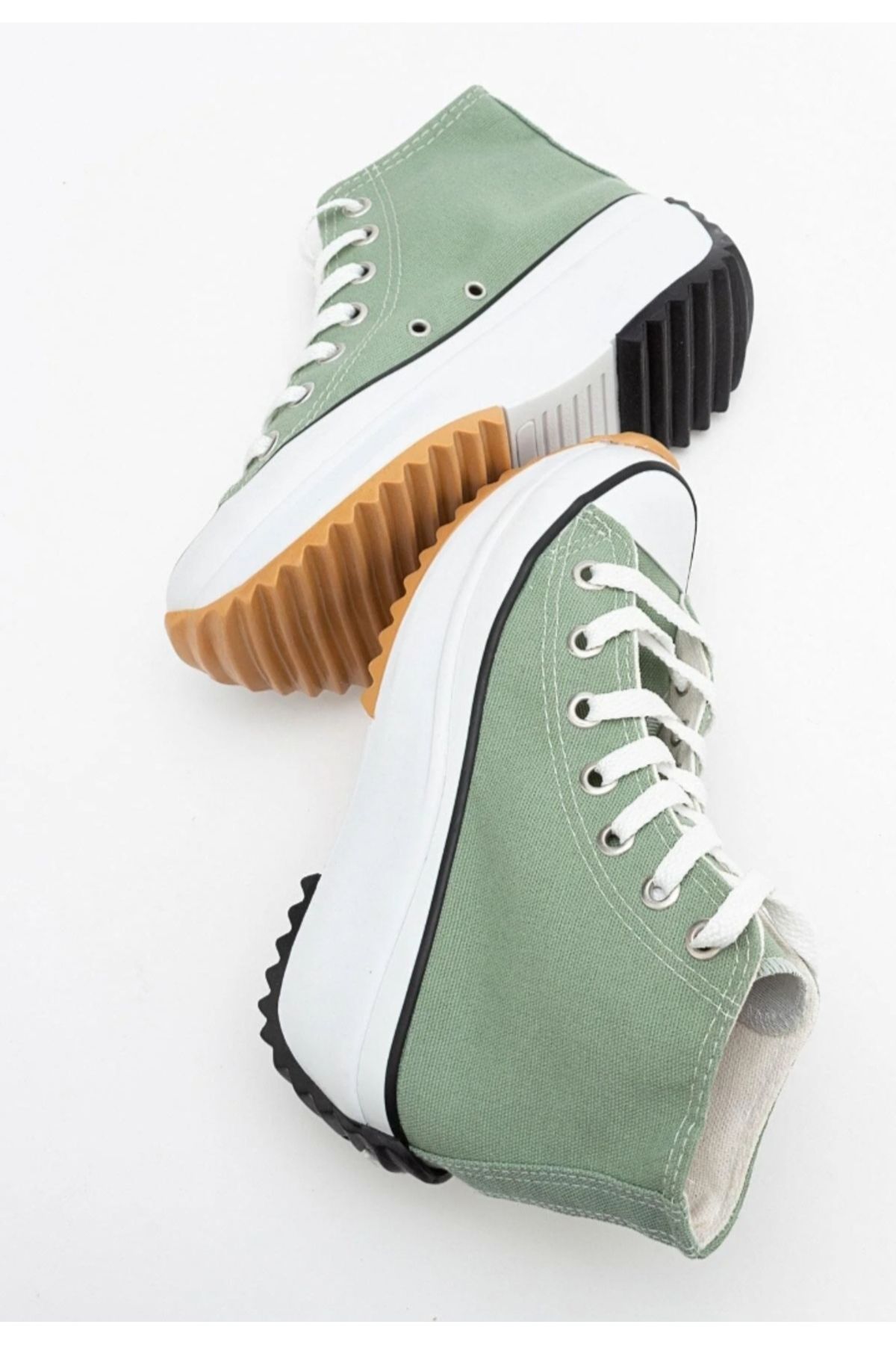 Green canvas sneakers hotsell