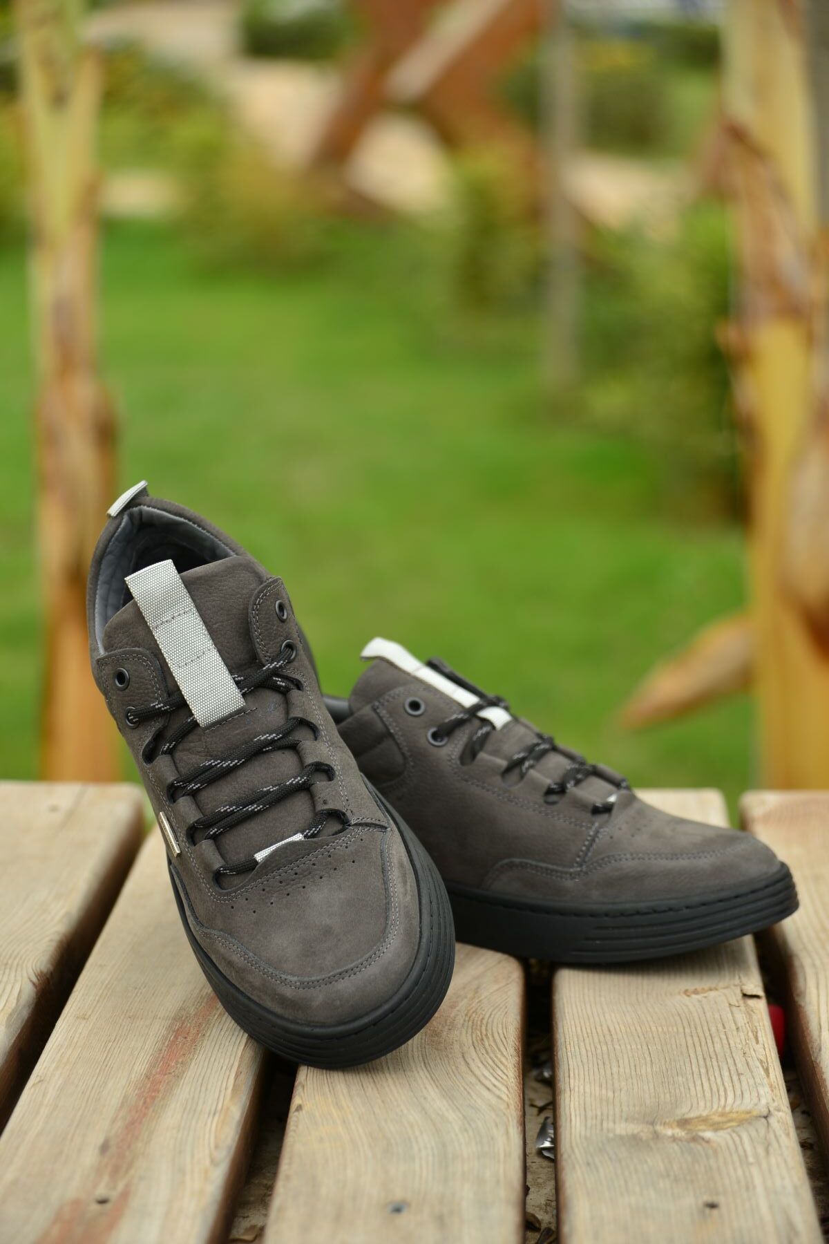 Casual on sale shoes offer