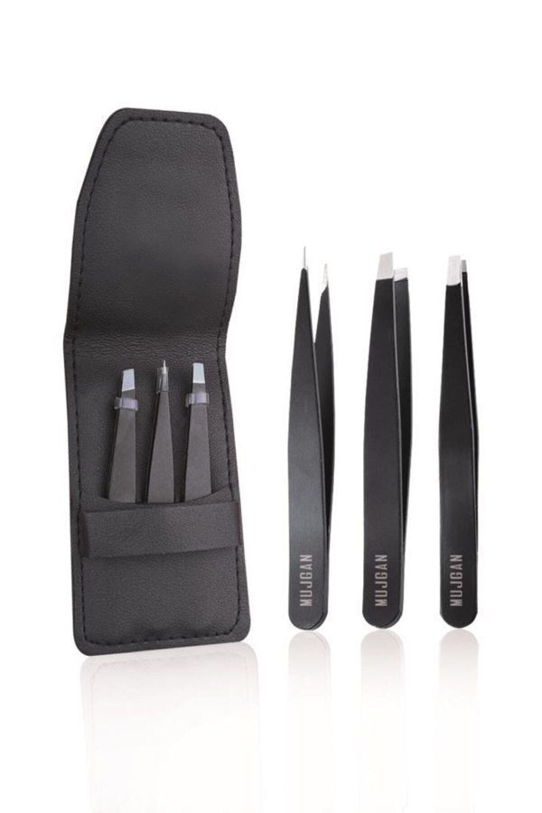 Tweezers