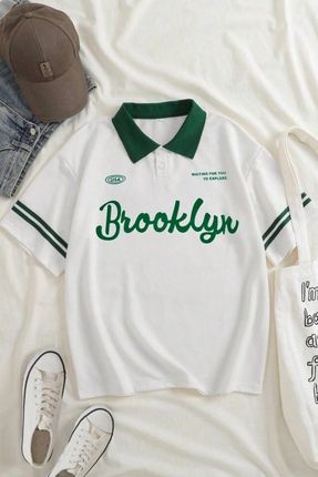 Beyaz Unisex Yeşil Polo Yaka Brooklyn Yazılı Tişört