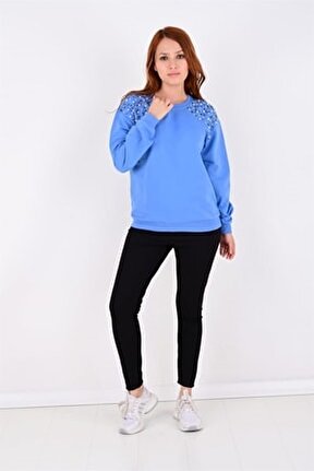 Kadın Omuzları Inci D&uuml;ğme &Ccedil;akma Detaylı Uzun Kol Sweatshirt - Rahat Kalıp