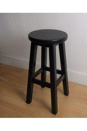 60 cm, Siyah iskelet ve Siyah tabla ahşap tabure