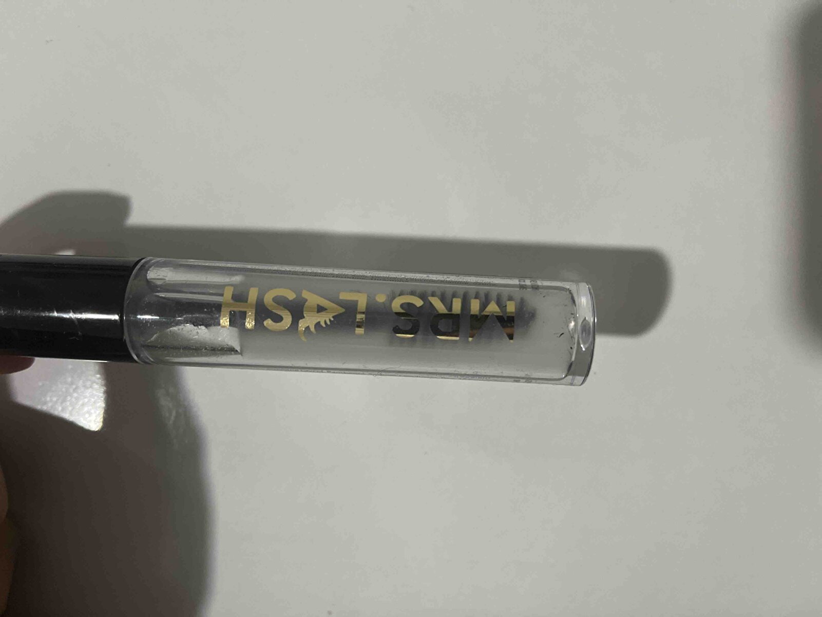mrs.lash Kaş & Kirpik Su Bazlı Besleyici ve Uzatıcı Güçlendiren Bakım Serumu 8ml Özel Formül