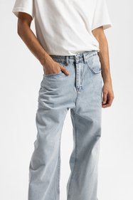https://cdn.dsmcdn.com/sfweb-pdp/images/product-placeholder-v2.jpeg