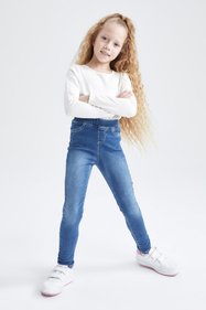 https://cdn.dsmcdn.com/sfweb-pdp/images/product-placeholder-v2.jpeg