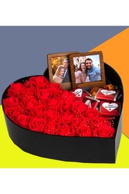 https://cdn.dsmcdn.com/sfweb-pdp/images/product-placeholder-v2.jpeg