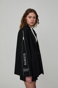 https://cdn.dsmcdn.com/sfweb-pdp/images/product-placeholder-v2.jpeg