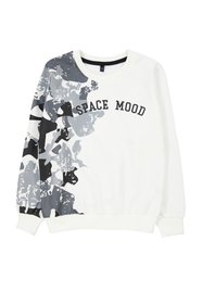 https://cdn.dsmcdn.com/sfweb-pdp/images/product-placeholder-v2.jpeg