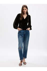 https://cdn.dsmcdn.com/sfweb-pdp/images/product-placeholder-v2.jpeg