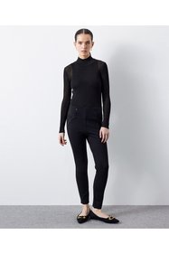 https://cdn.dsmcdn.com/sfweb-pdp/images/product-placeholder-v2.jpeg