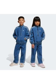 https://cdn.dsmcdn.com/sfweb-pdp/images/product-placeholder-v2.jpeg