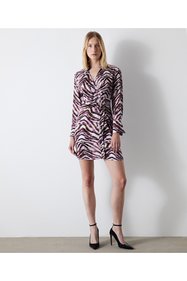 https://cdn.dsmcdn.com/sfweb-pdp/images/product-placeholder-v2.jpeg