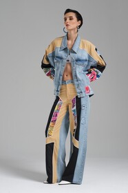 https://cdn.dsmcdn.com/sfweb-pdp/images/product-placeholder-v2.jpeg