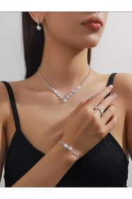 https://cdn.dsmcdn.com/sfweb-pdp/images/product-placeholder-v2.jpeg