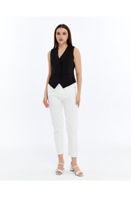 https://cdn.dsmcdn.com/sfweb-pdp/images/product-placeholder-v2.jpeg