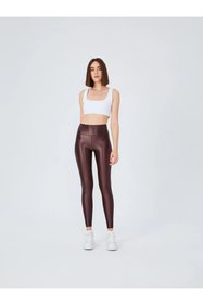 https://cdn.dsmcdn.com/sfweb-pdp/images/product-placeholder-v2.jpeg