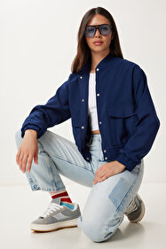Happiness İstanbul Kadın Lacivert Kapaklı Cepli Gabardin Bomber