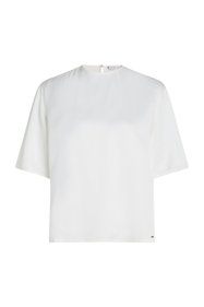 https://cdn.dsmcdn.com/sfweb-pdp/images/product-placeholder-v2.jpeg