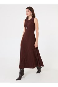 https://cdn.dsmcdn.com/sfweb-pdp/images/product-placeholder-v2.jpeg
