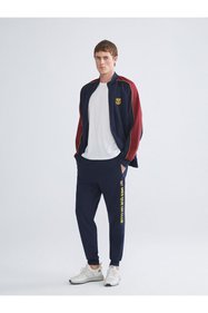 https://cdn.dsmcdn.com/sfweb-pdp/images/product-placeholder-v2.jpeg