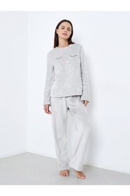 https://cdn.dsmcdn.com/sfweb-pdp/images/product-placeholder-v2.jpeg