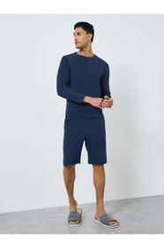 https://cdn.dsmcdn.com/sfweb-pdp/images/product-placeholder-v2.jpeg