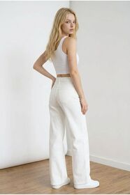 https://cdn.dsmcdn.com/sfweb-pdp/images/product-placeholder-v2.jpeg