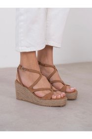 https://cdn.dsmcdn.com/sfweb-pdp/images/product-placeholder-v2.jpeg