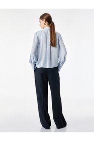https://cdn.dsmcdn.com/sfweb-pdp/images/product-placeholder-v2.jpeg