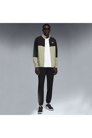 https://cdn.dsmcdn.com/sfweb-pdp/images/product-placeholder-v2.jpeg