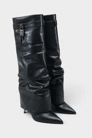 https://cdn.dsmcdn.com/sfweb-pdp/images/product-placeholder-v2.jpeg