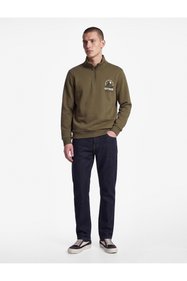 https://cdn.dsmcdn.com/sfweb-pdp/images/product-placeholder-v2.jpeg