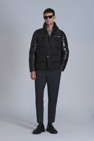https://cdn.dsmcdn.com/sfweb-pdp/images/product-placeholder-v2.jpeg