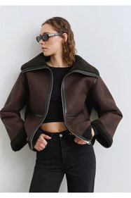 https://cdn.dsmcdn.com/sfweb-pdp/images/product-placeholder-v2.jpeg