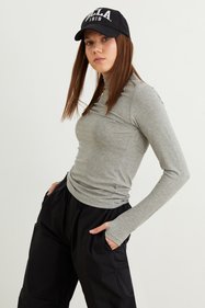 https://cdn.dsmcdn.com/sfweb-pdp/images/product-placeholder-v2.jpeg