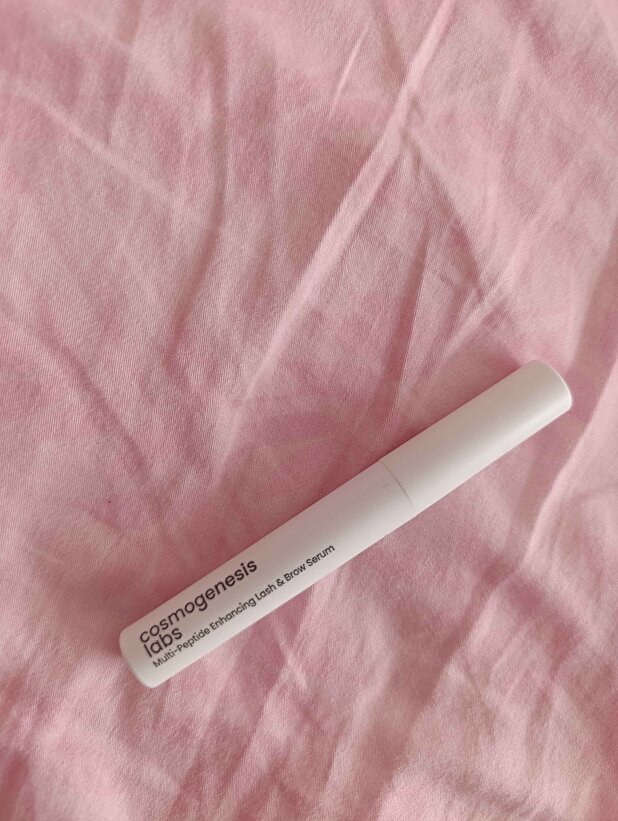 Cosmogenesis Labs Kaş Kirpik Güçlendirici Serum 3ml – Su Bazlı Besleyici Dolgunlaştırıcı Vegan (%1 BİOTİN- %1 PEPTİT)