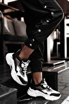 Sneakers - Black - Flat