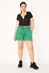 Plus Size Shorts & Bermuda - Green - Normal Waist