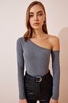 Bluse - Grau - Figurbetont