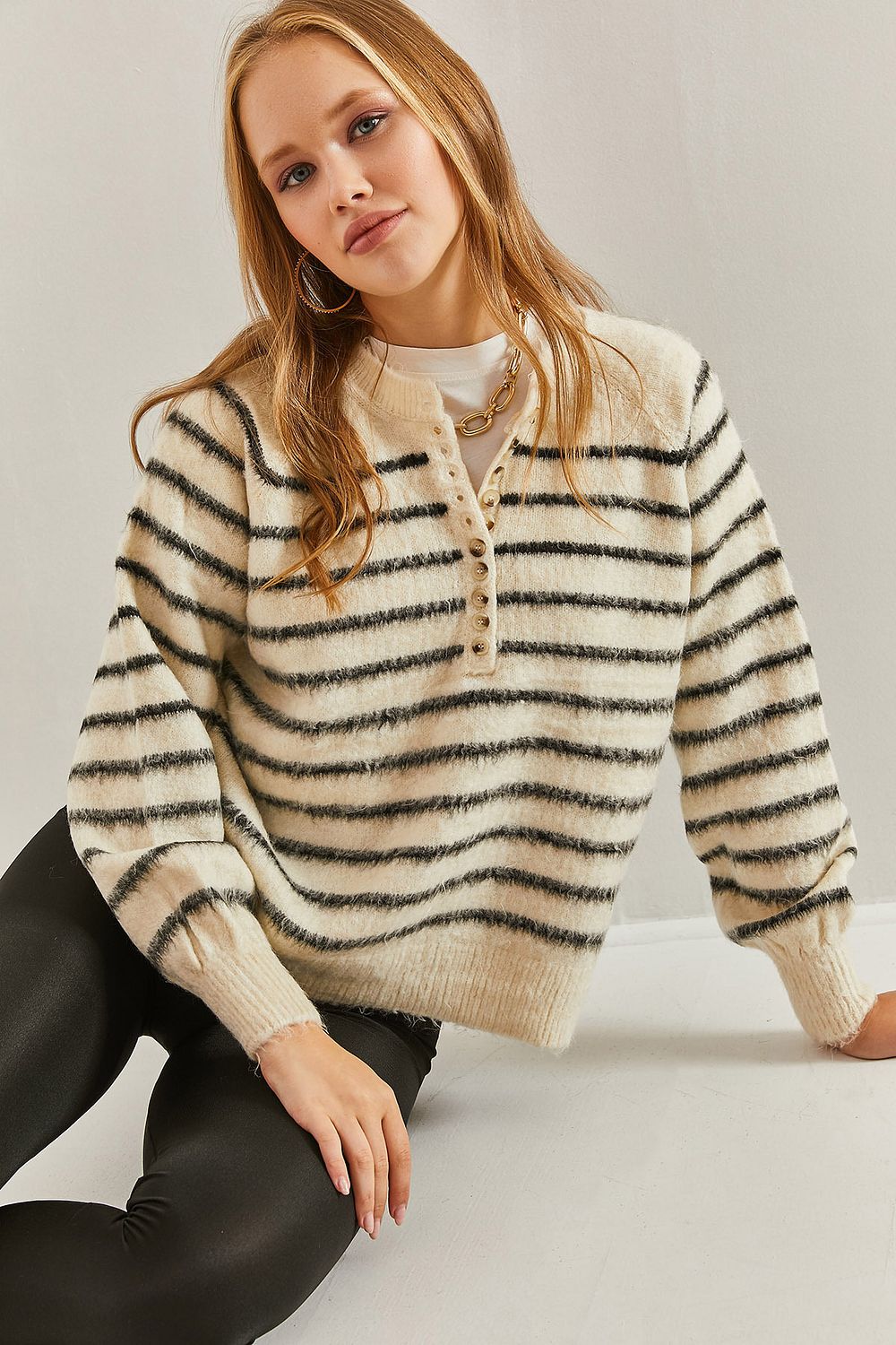 Bianco Lucci Women's Striped Knitwear Blouse - Trendyol