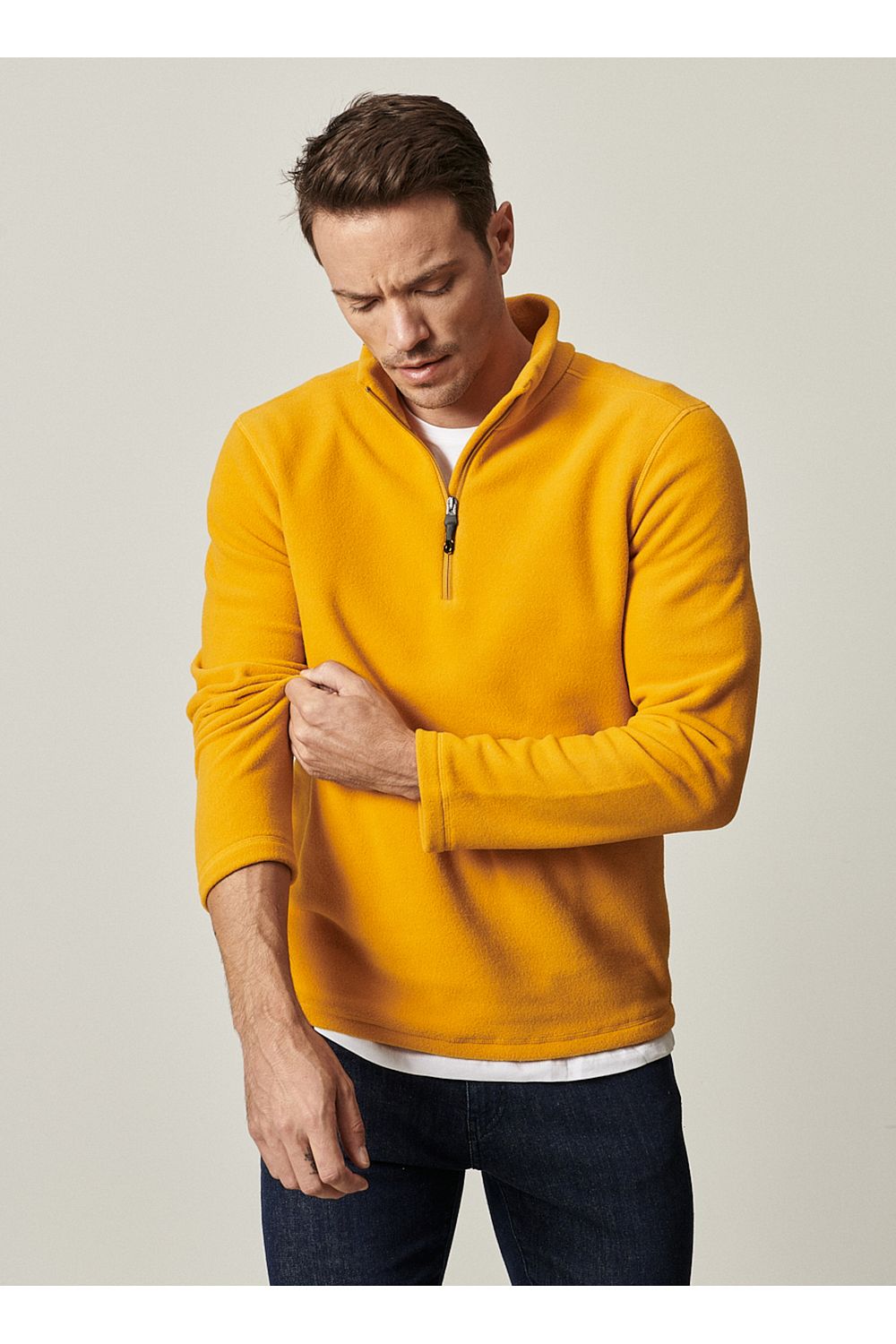 AC Co Alt ny ld z Classics Men s Yellow Anti pilling Non Pilling