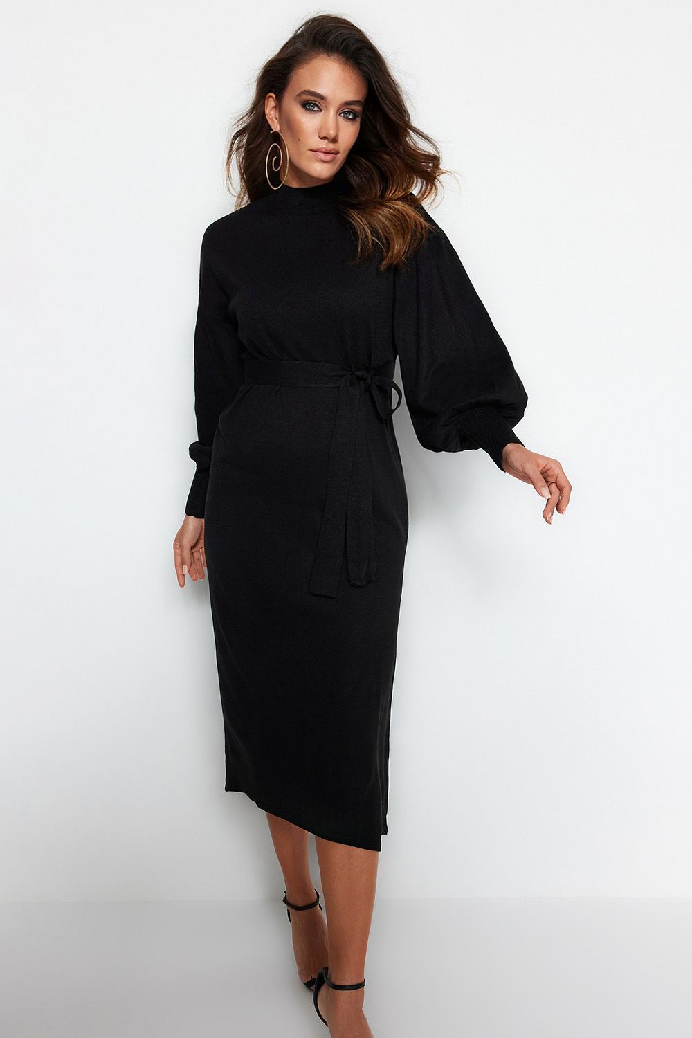 Modest lbd sales